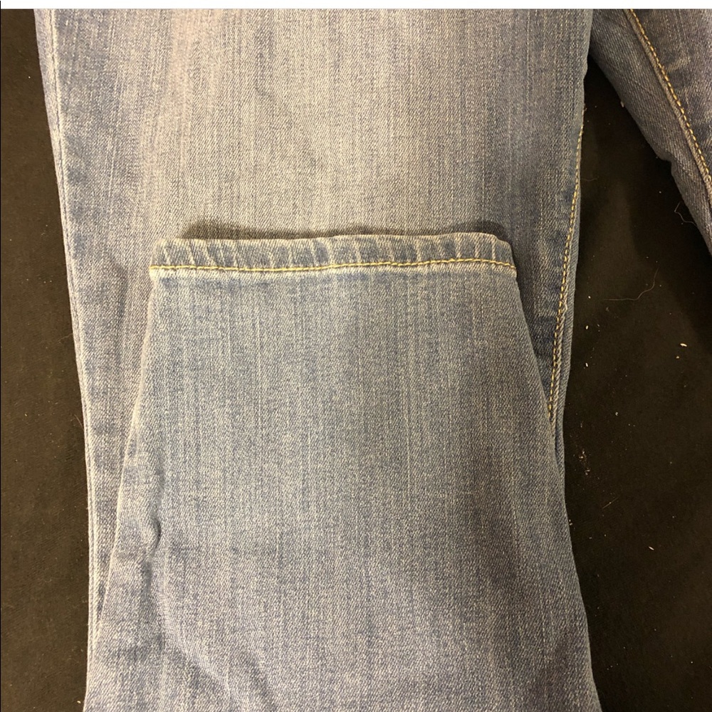 Jeans - Picture 2 of 3